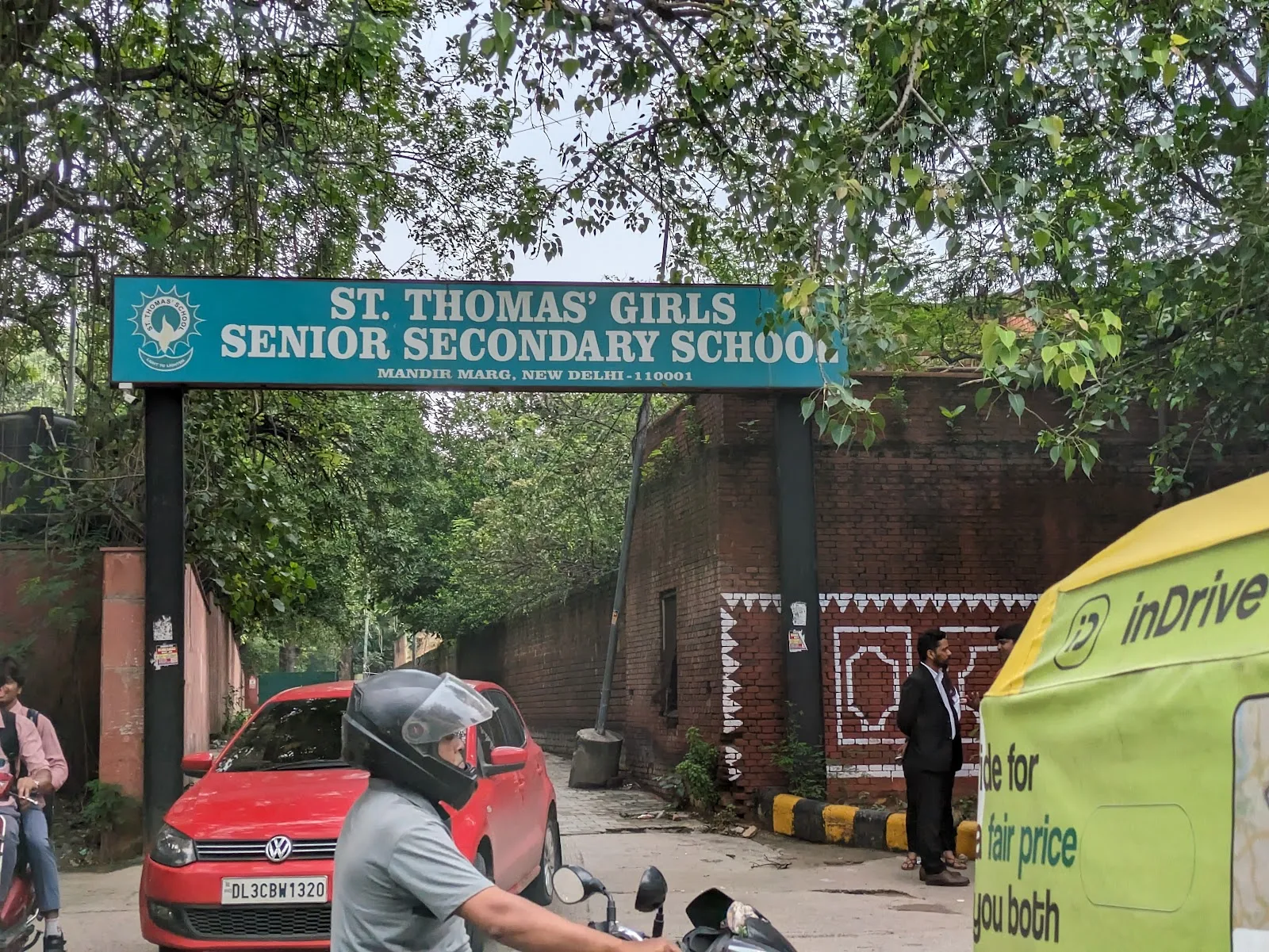 St Thomas' Girls junior School