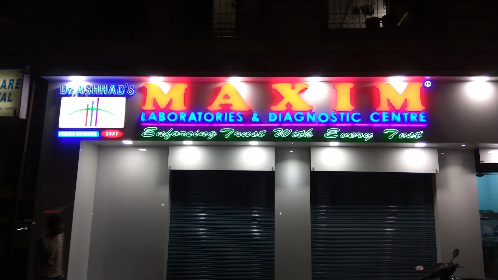 Maxim Laboratories