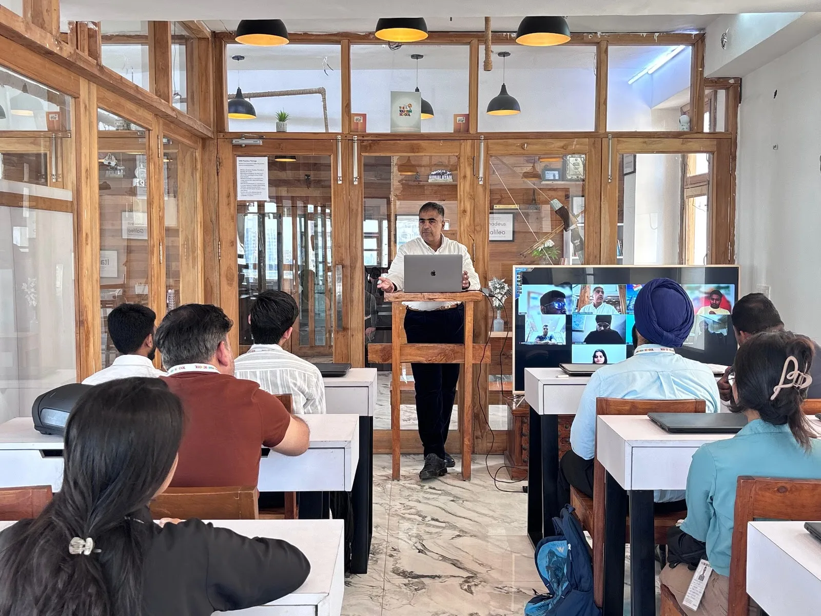 The Tourism School