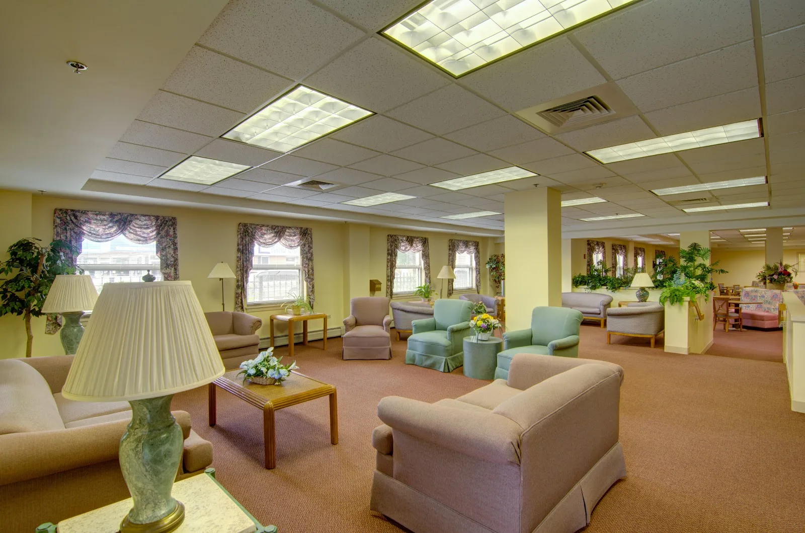 Senior Suites of Ravenswood Manor