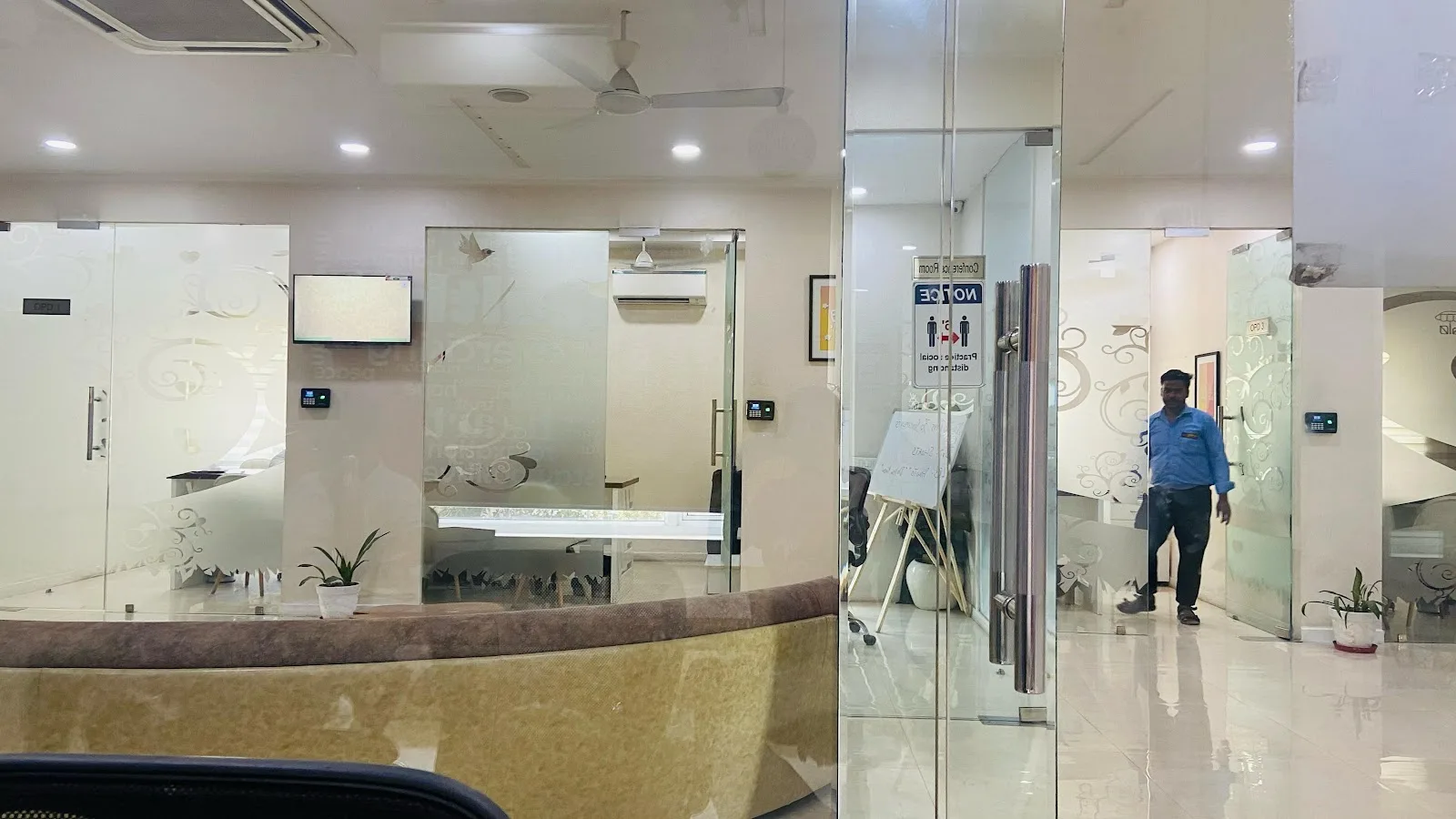 Longevity & Beyond Clinics
