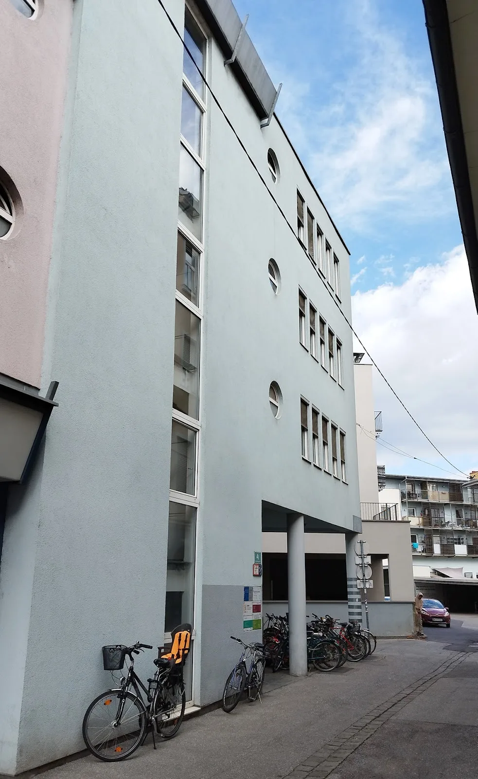 Zebra - Intercultural Center of Counseling and Therapy Center