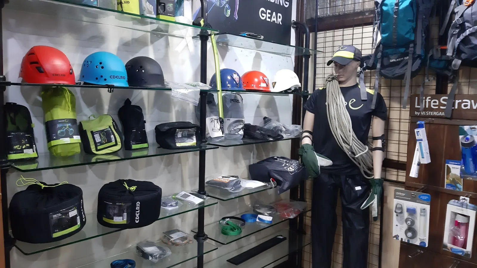 Adventure Gears - Office