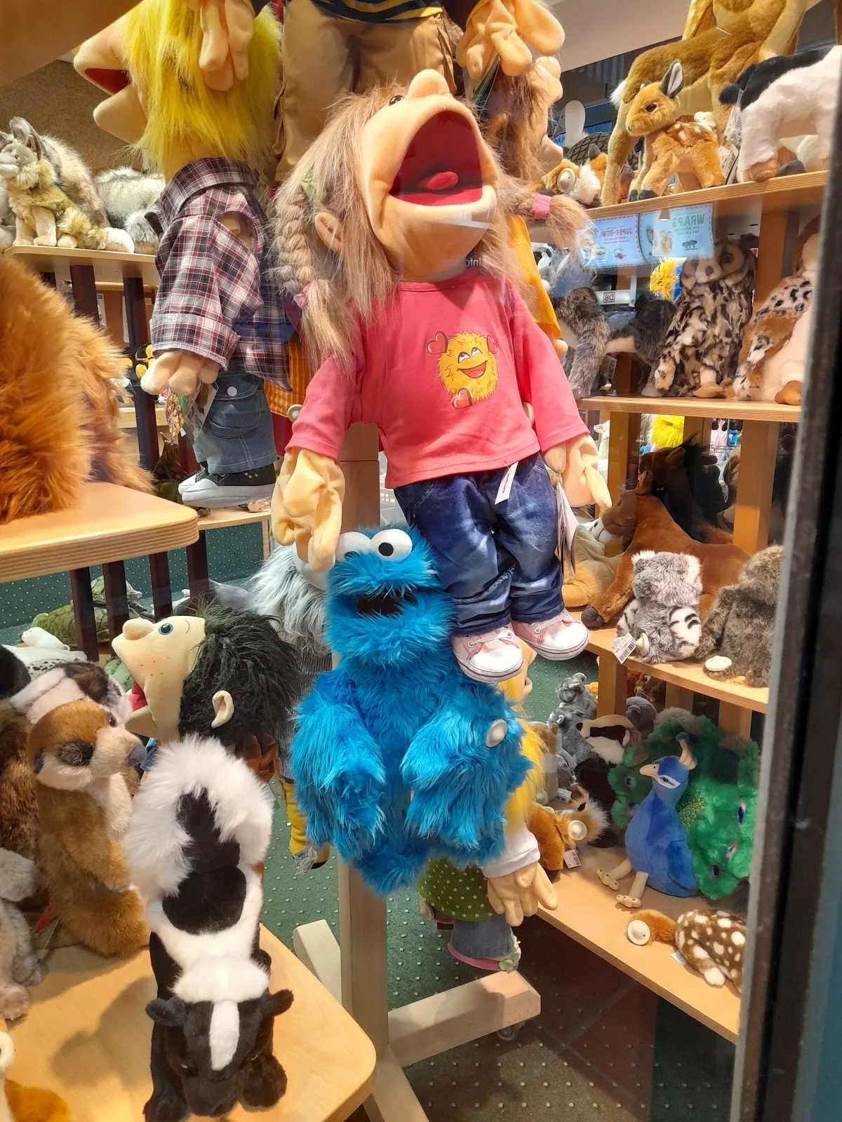 Toysino Filiale Hamburg - vorher myToys