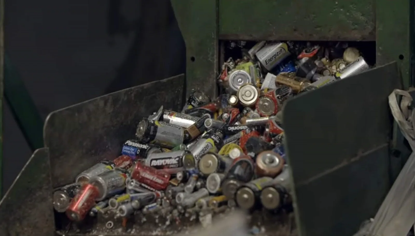Battery scrap buyer