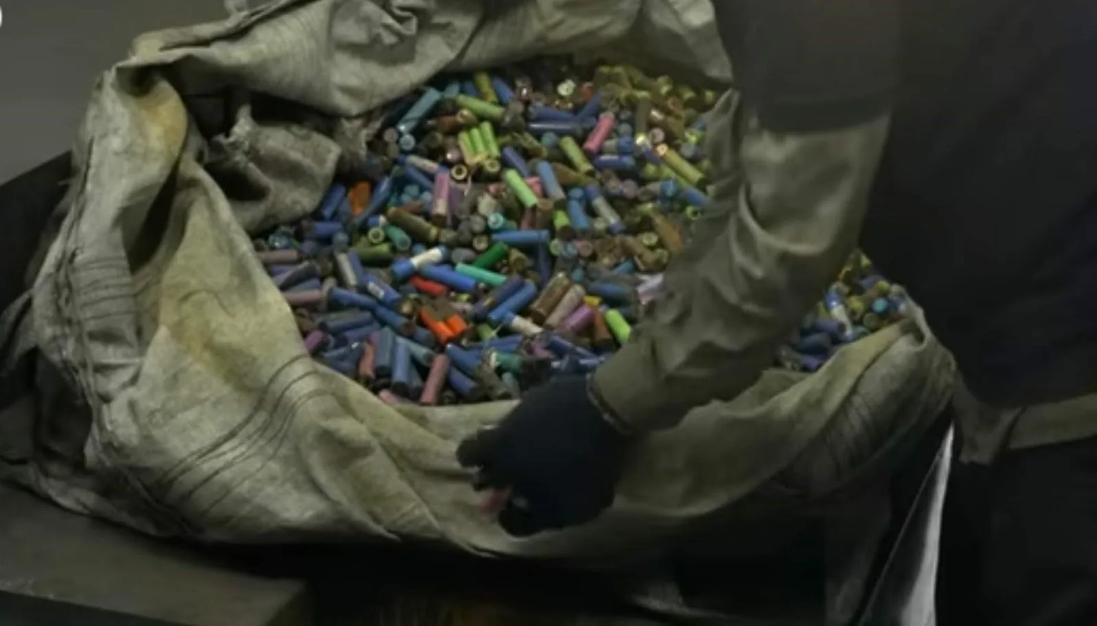 Battery scrap buyer