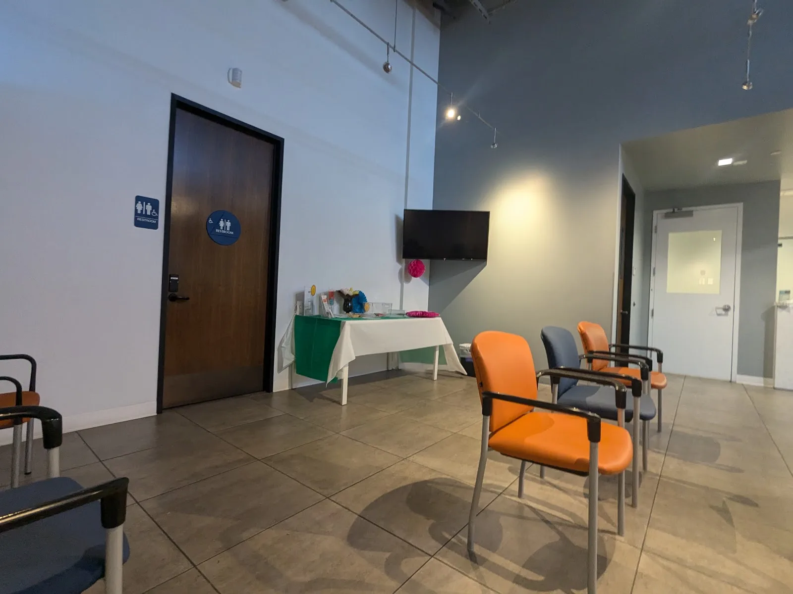 HemaCare Donor Center