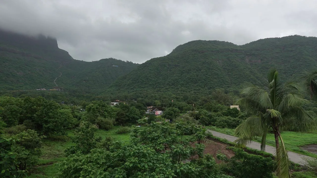 Savitri Old Age Home