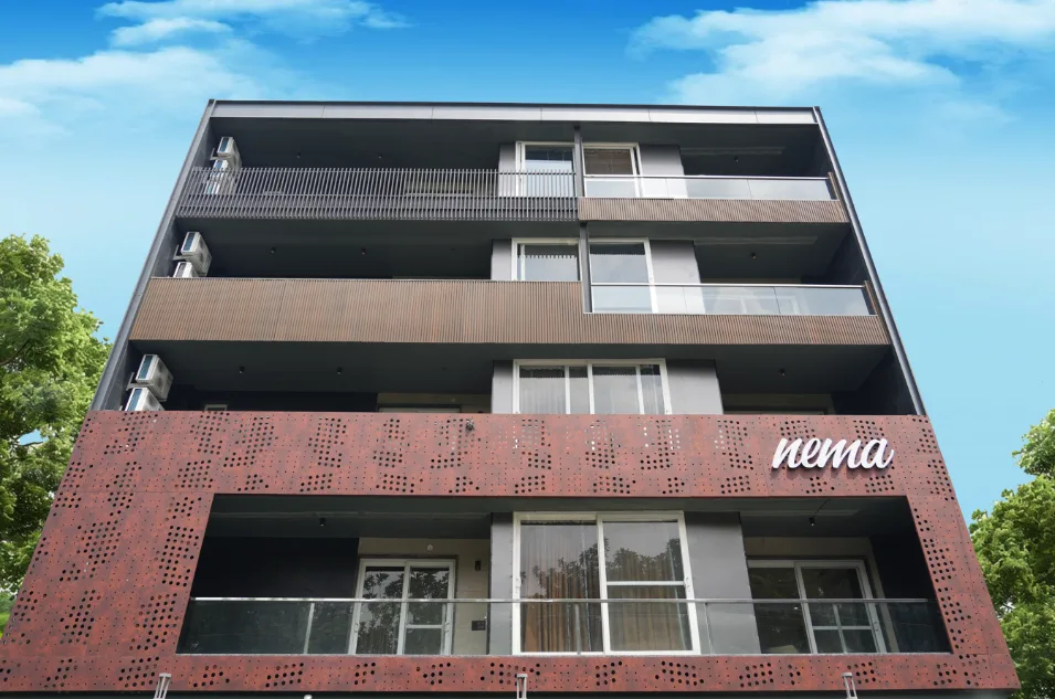 NEMA Eldercare : Assisted Living, Dementia Care, Elder care centre, memory care home | Luxury old age home in Gurgaon