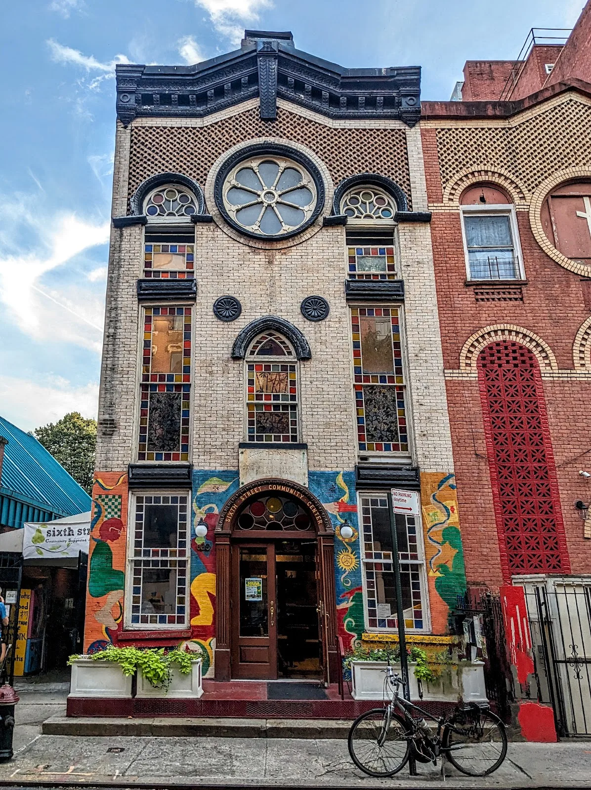 Sixth Street Community Center