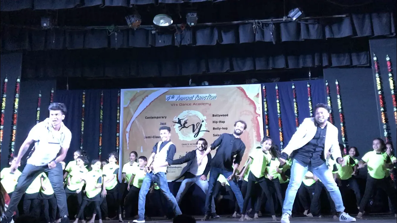 Mahila Jivan Samvardhak Mandal Maze Maher