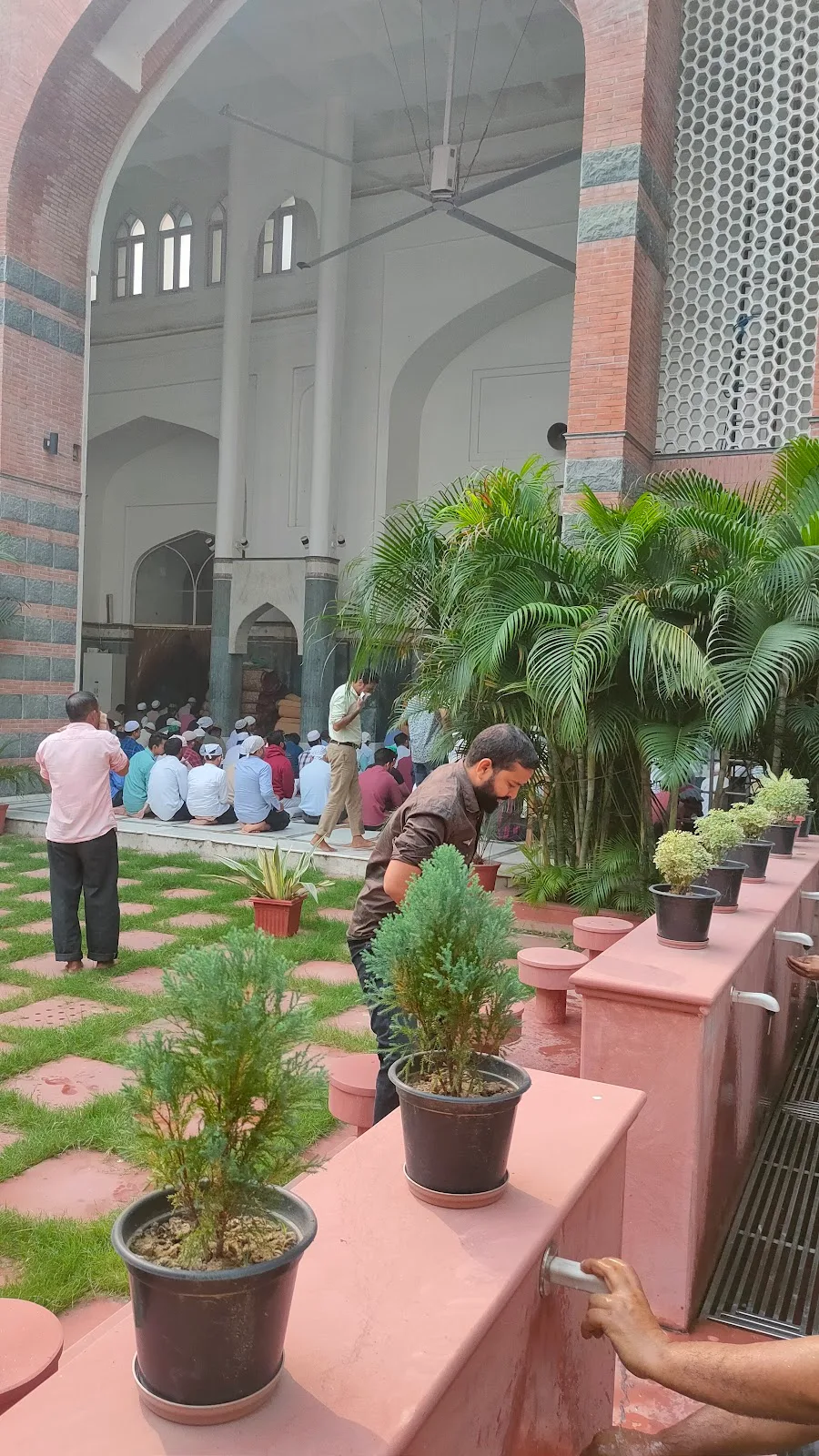Jamiat Ulema E Hind Halal Trust