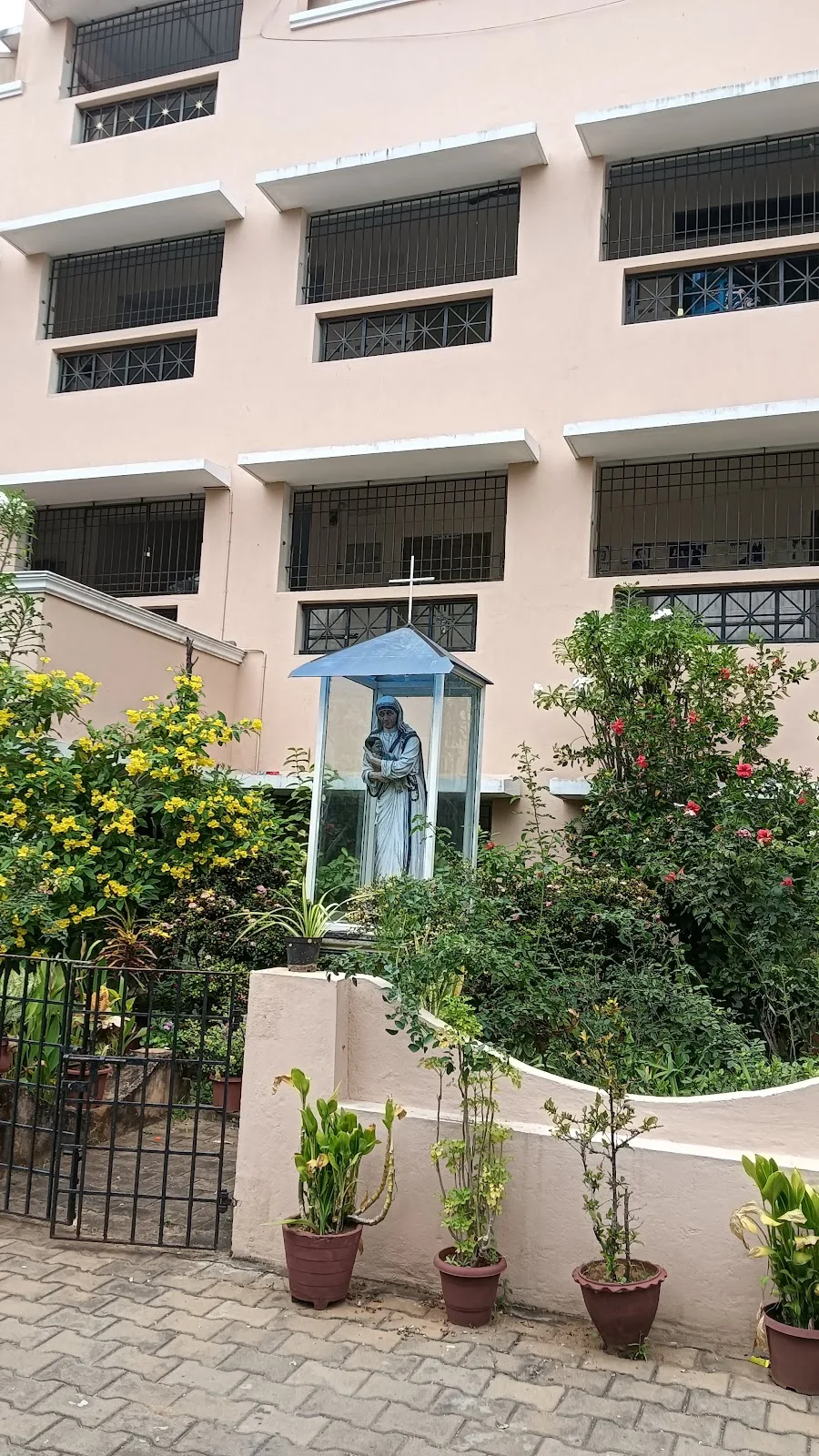 Missionaries Of Charity/Nirmala Sisu Bhavan