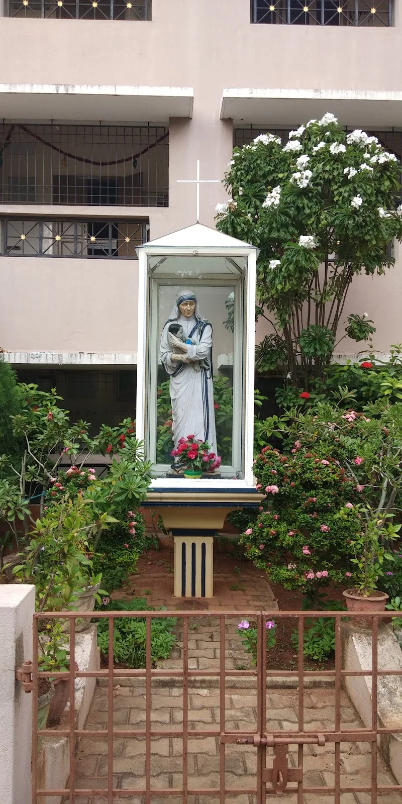 Missionaries Of Charity/Nirmala Sisu Bhavan