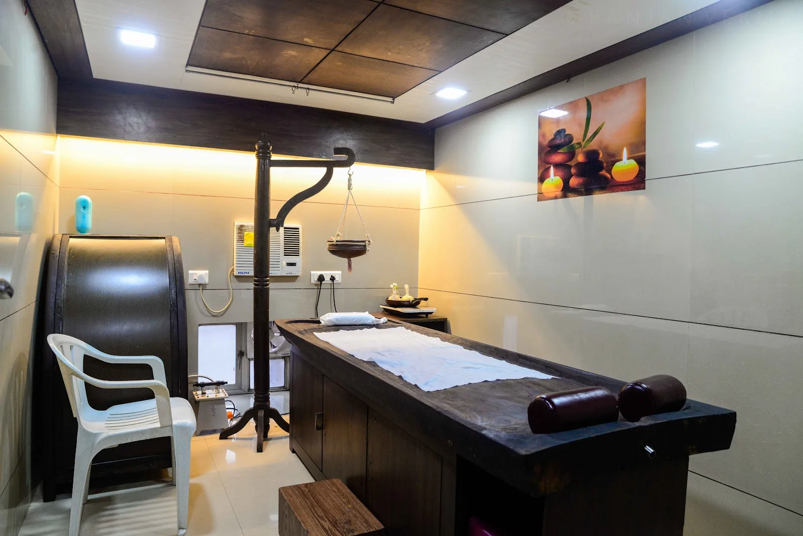 Beramji's Hospital (Panchakarma Centre, Ayurvedic Clinic & Acupuncture In Charni Road Mumbai)