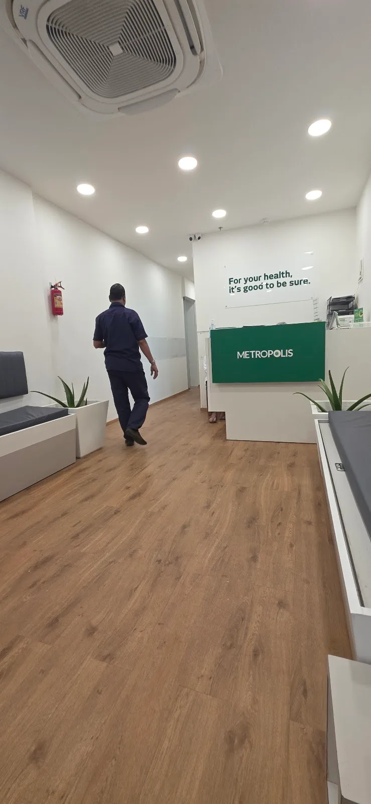 Metropolis Labs | Blood Test | ECG, Radiology & Diagnostic Centre in Grant Road