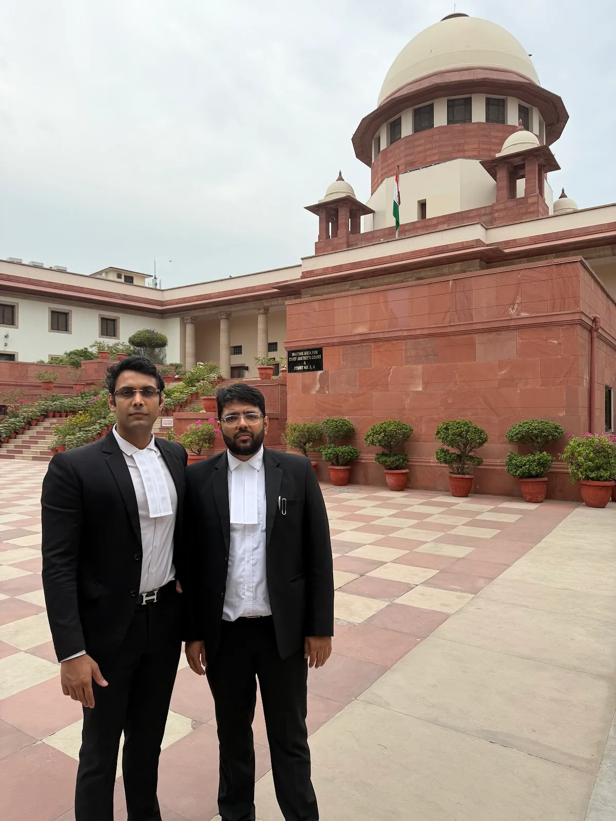Kanisth Manuja – Advocate Delhi High Court | Civil, Criminal & Corporate Lawyer