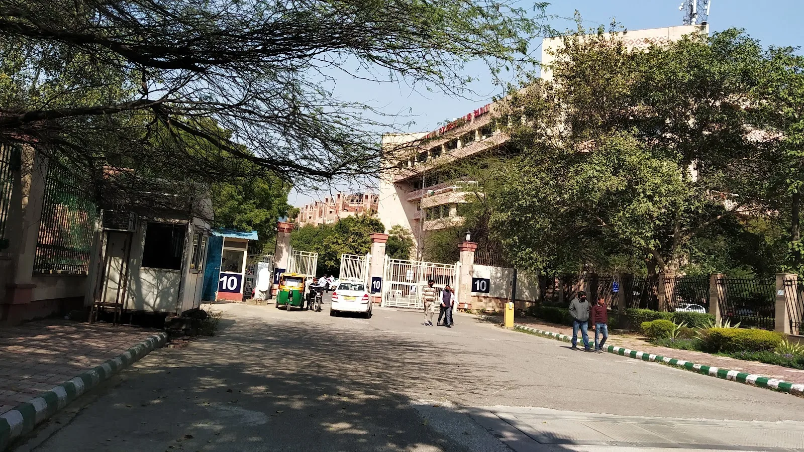 Mahanagar Doorsanchar Sadan (MTNL)