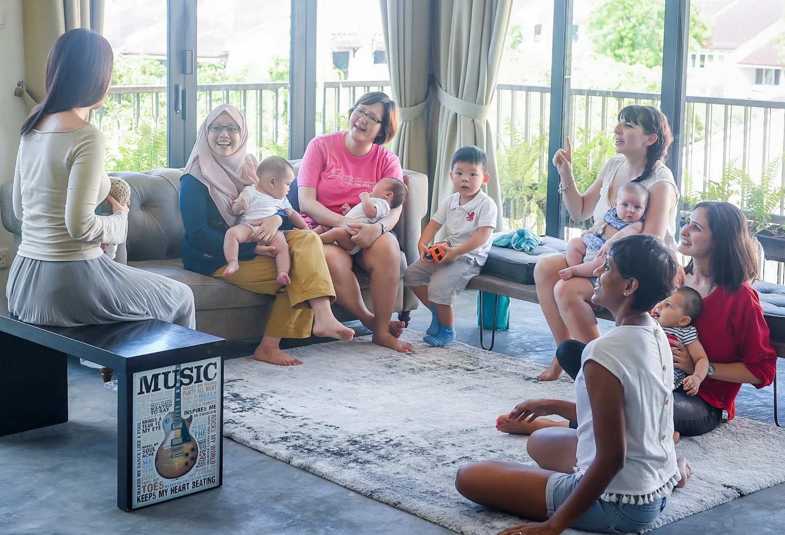 Breastfeeding Mothers' Support Group (s)