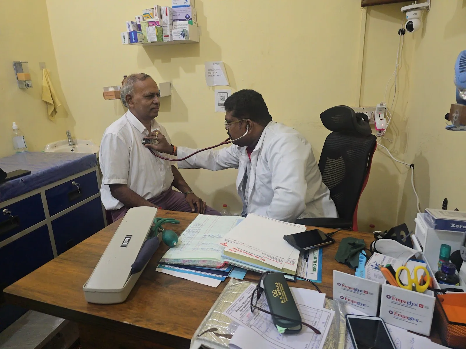 Sri Narayana clinic - Diabetes and Healthcare Centre