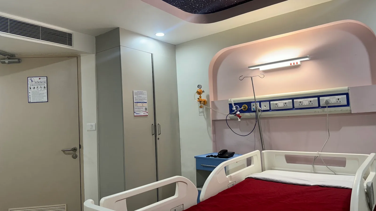 SPARSH Hospital for Women & Children