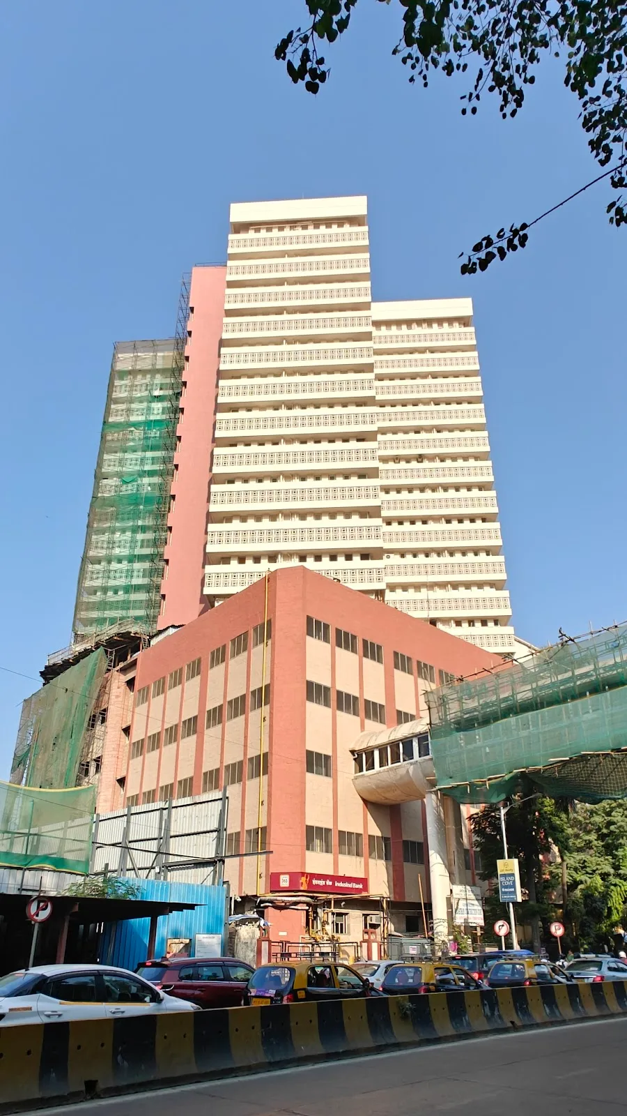 P. D. Hinduja National Hospital And Medical Research Centre Blood Bank