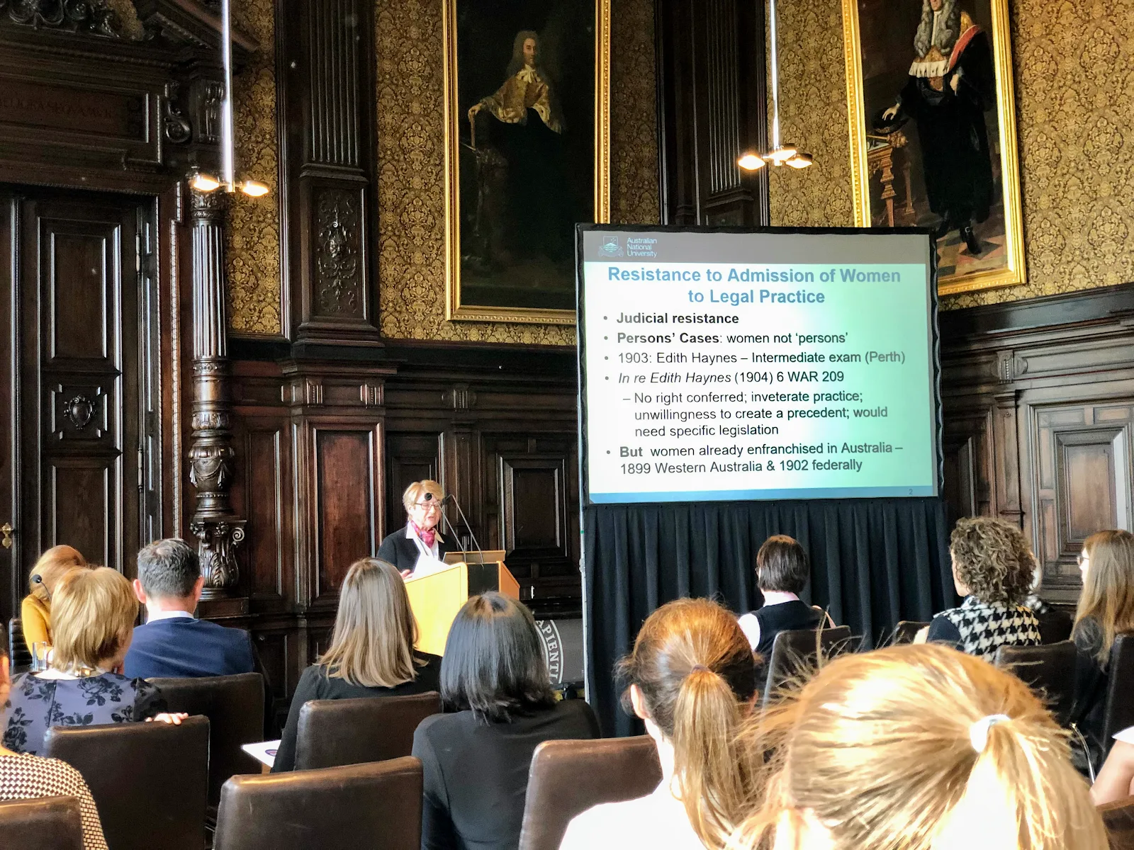 Women in Law - Frauen im Recht