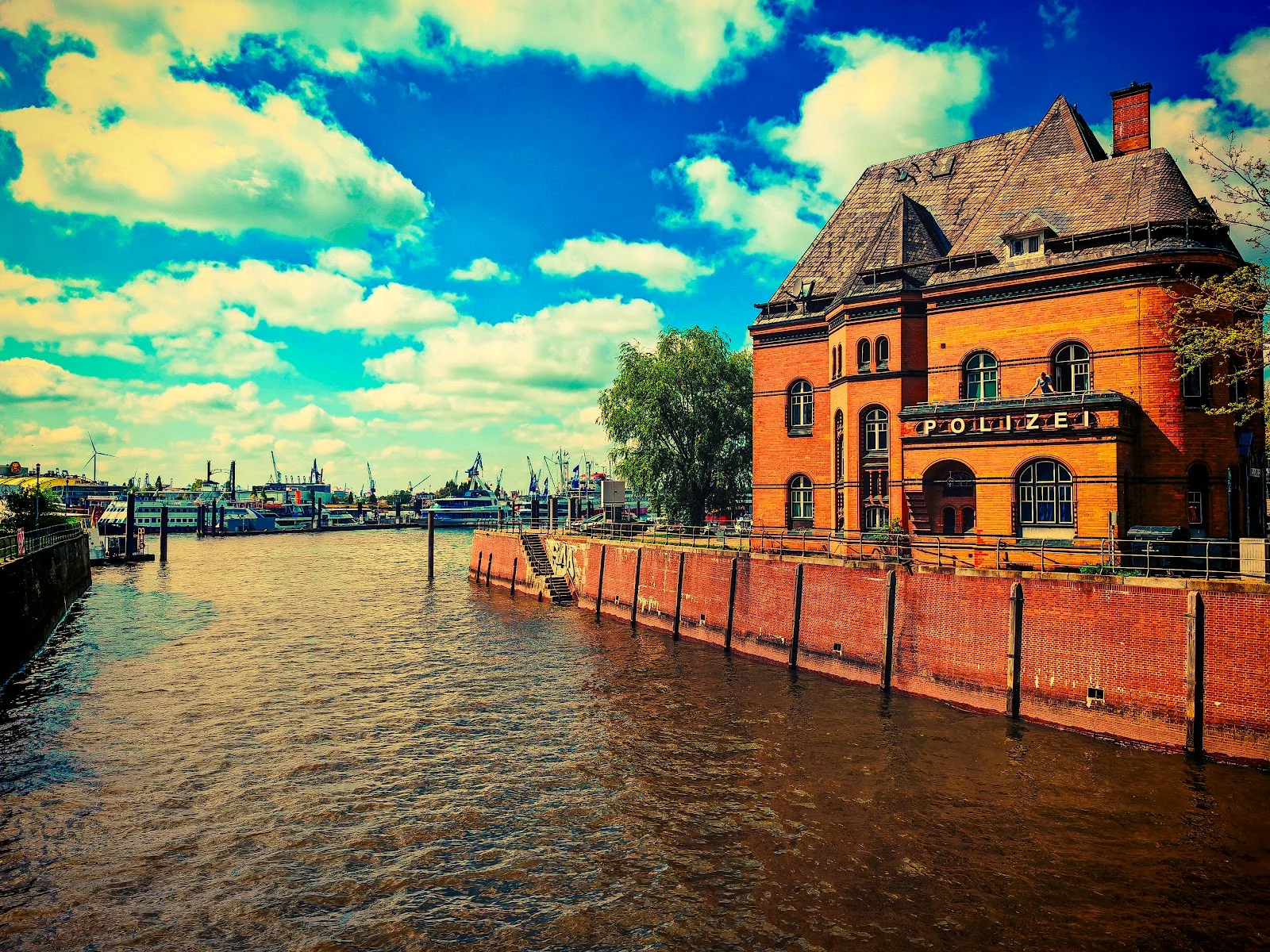 HafenCity Hamburg GmbH