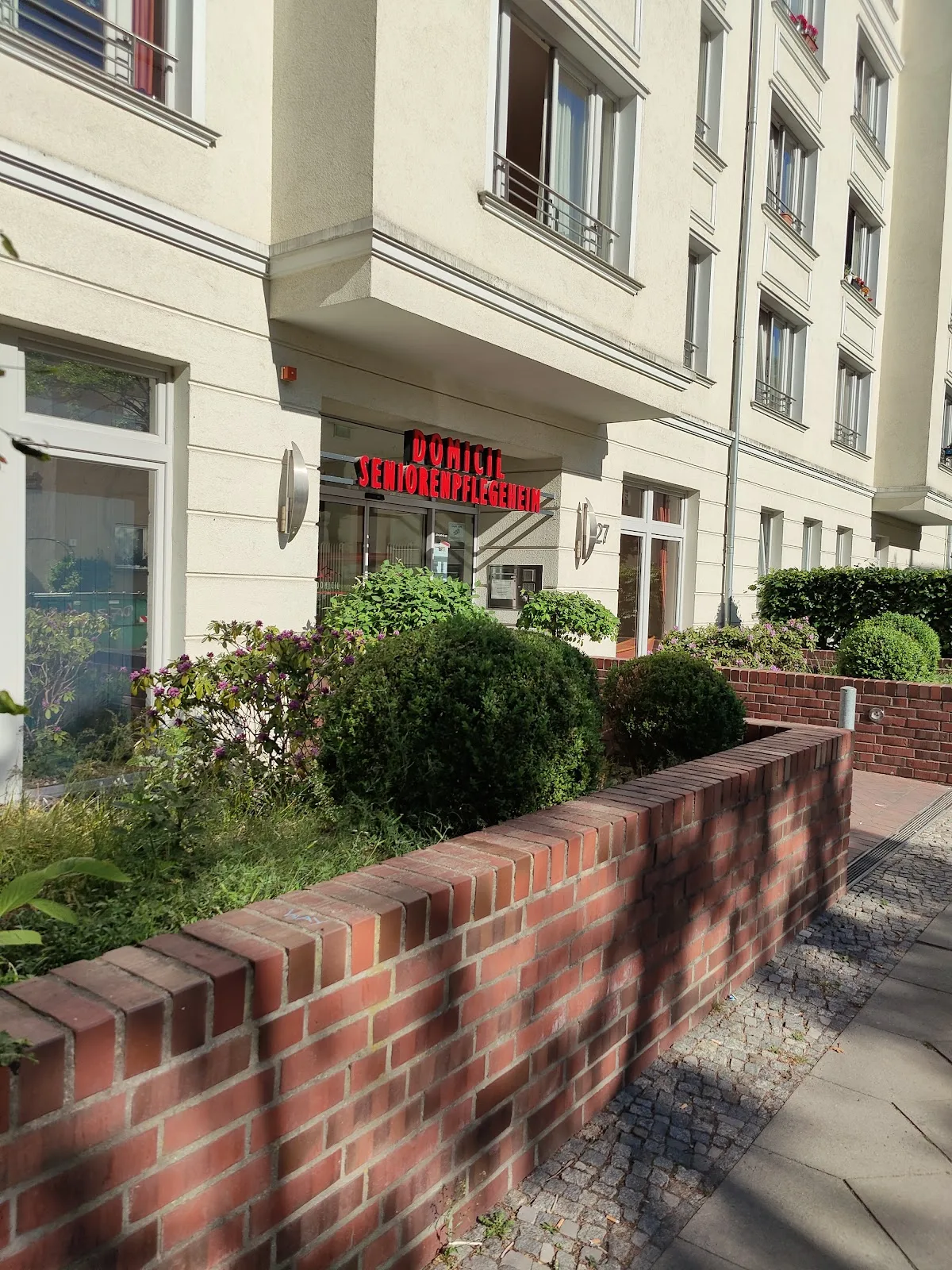 Domicil - Seniorenpflegeheim Bergstraße GmbH