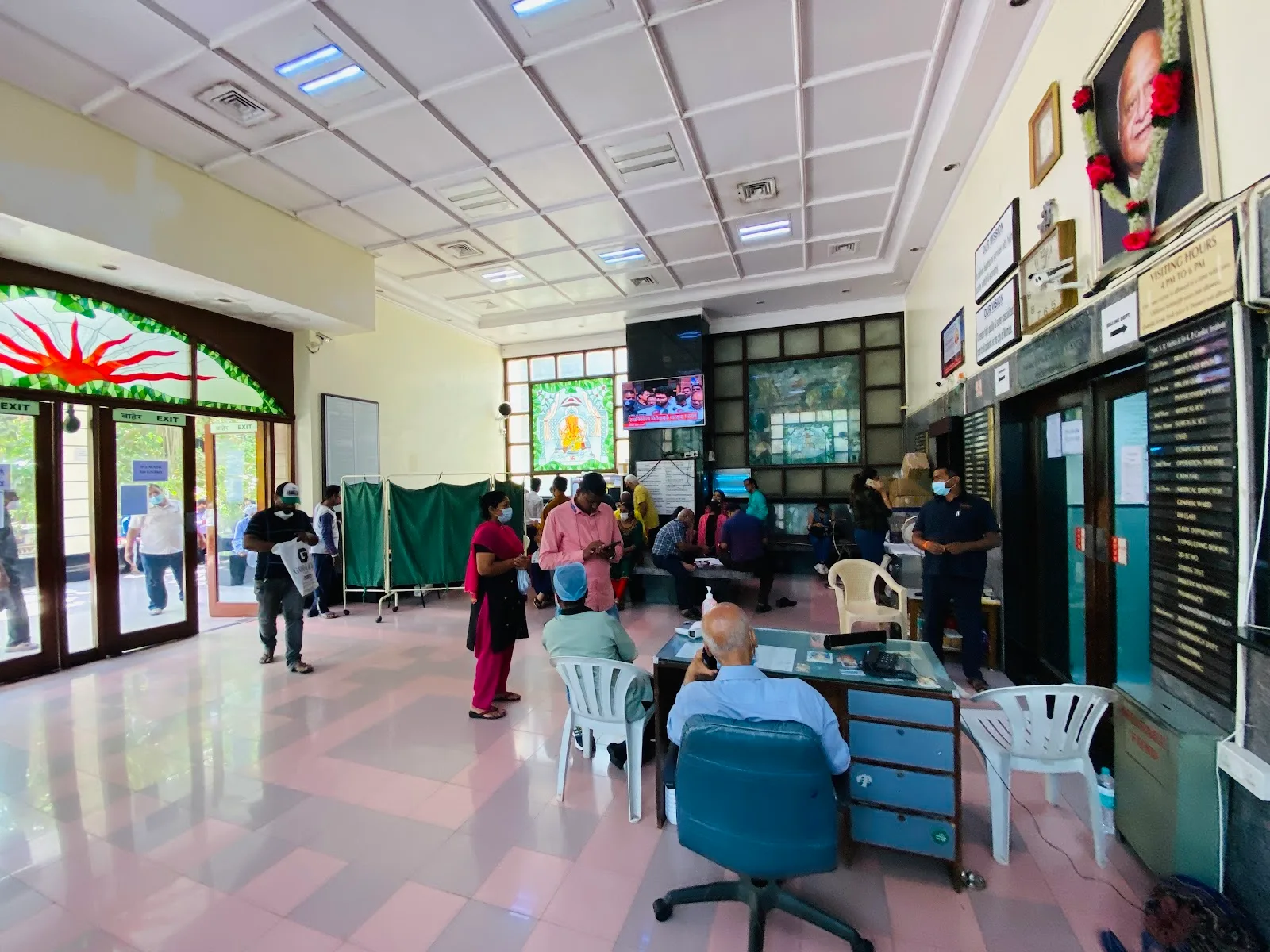 Smt S R Mehta & Sir K P Cardiac Institute