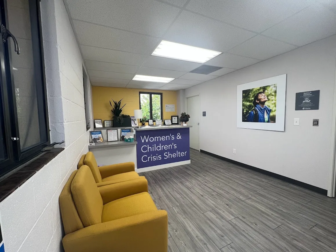 Women's & Children's Crisis Shelter