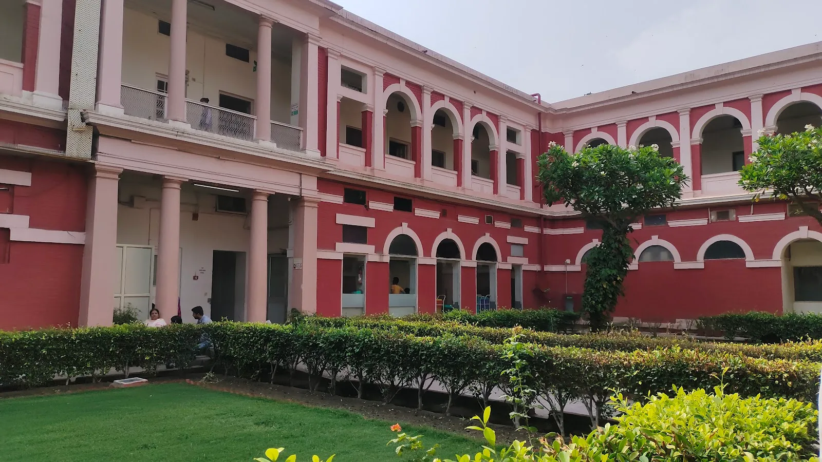 Dr. Shroff Charitable Eye Hospital