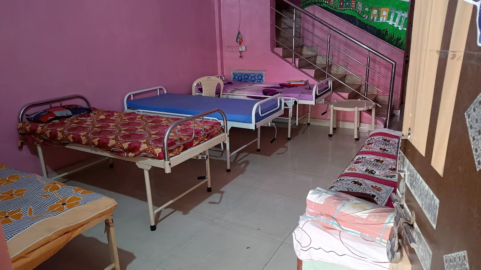 Niradhar Seva Sadan Foundation Old Age Home (Nursing Care Centre )