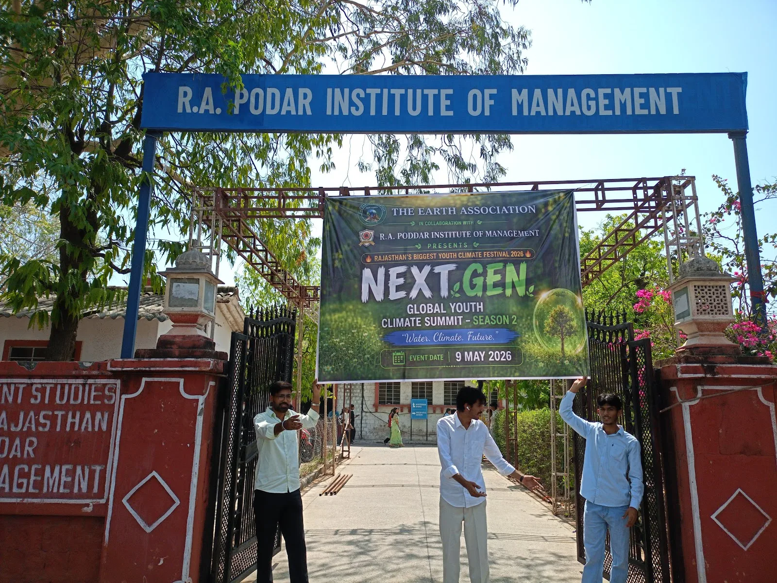 The Earth association (Best NGO)