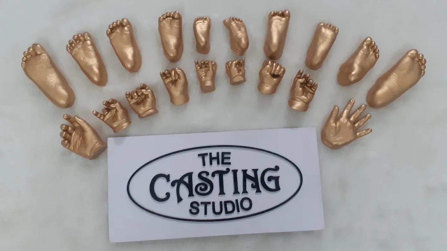 THE CASTING STUDIO 2D & 3D BABY CASTING HANDS & FEET IMPRESSIONS WITH LUXURIOUS FRAME RAJKOT