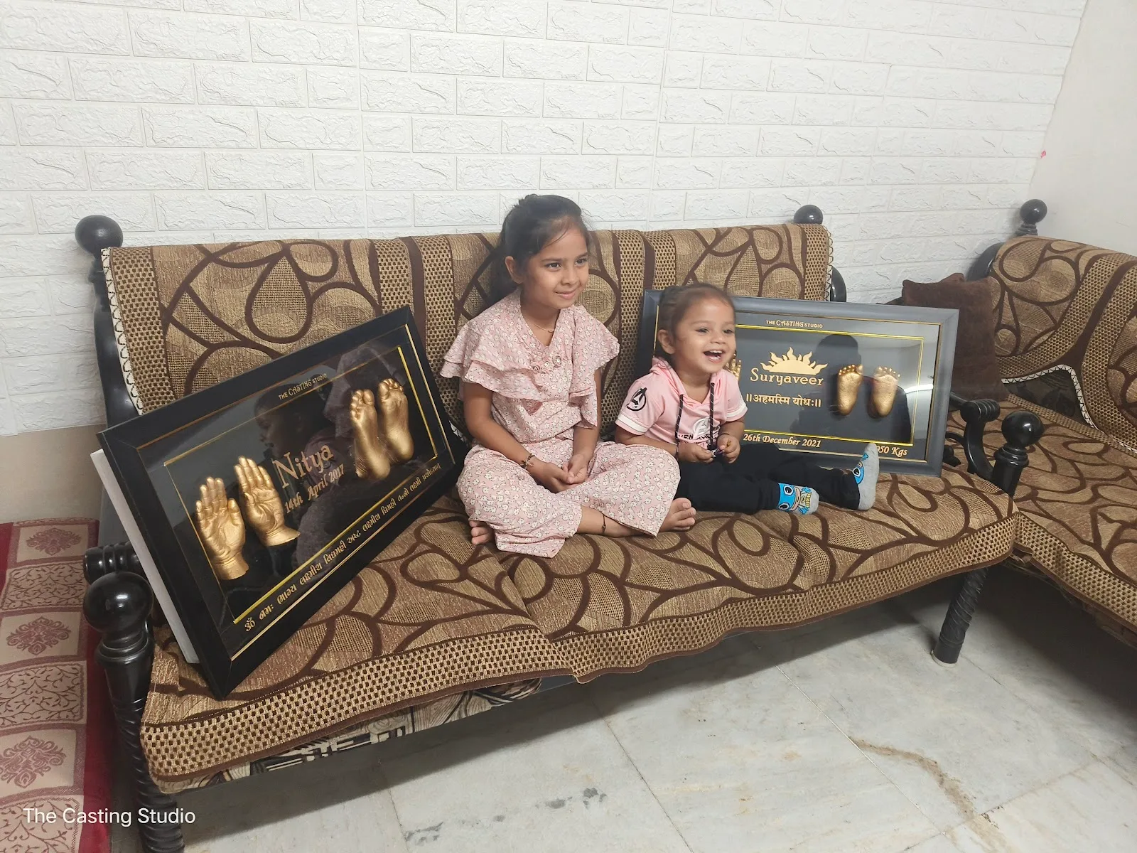THE CASTING STUDIO 2D & 3D BABY CASTING HANDS & FEET IMPRESSIONS WITH LUXURIOUS FRAME RAJKOT