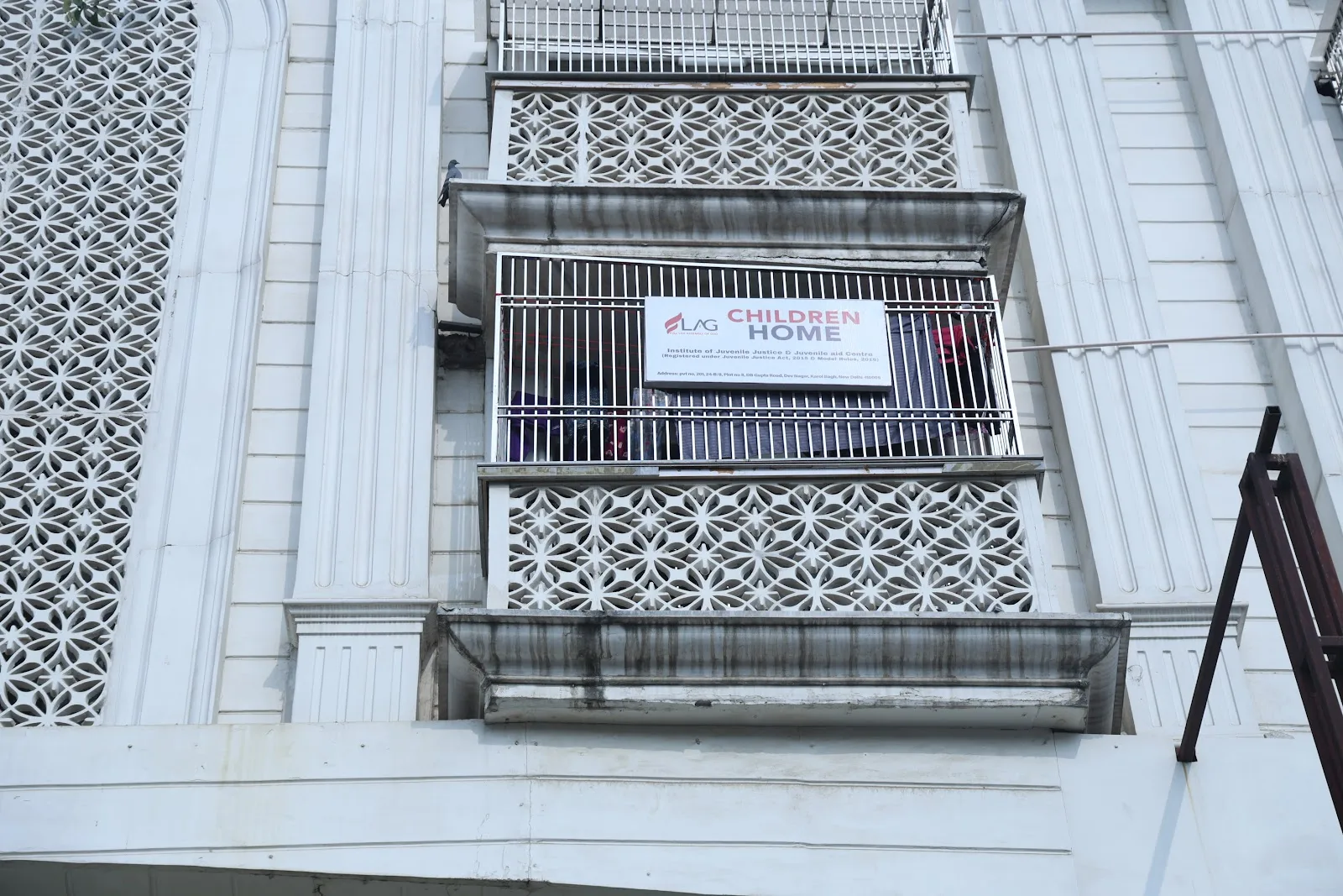 Flag Children Home
