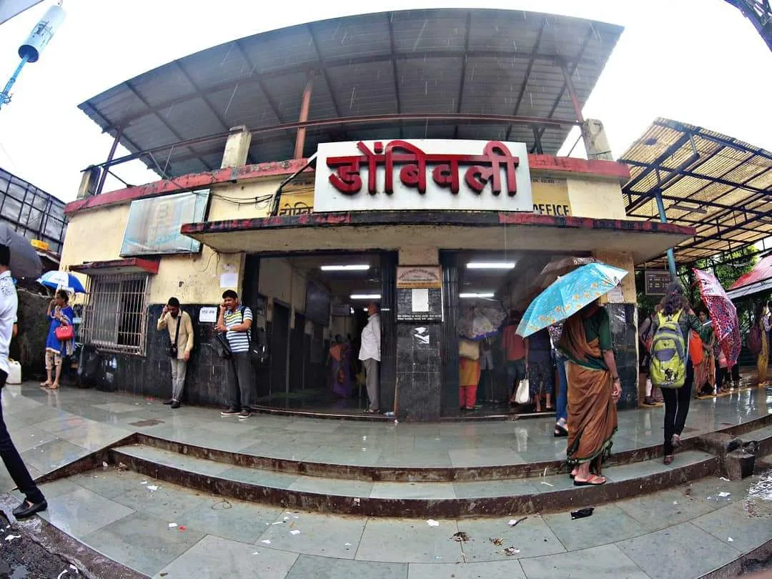 Dombivli East CST End Booking Office