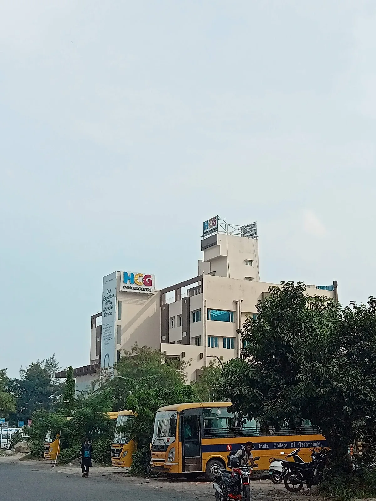 LIFE CARE BLOOD BANK, Newtown Centre