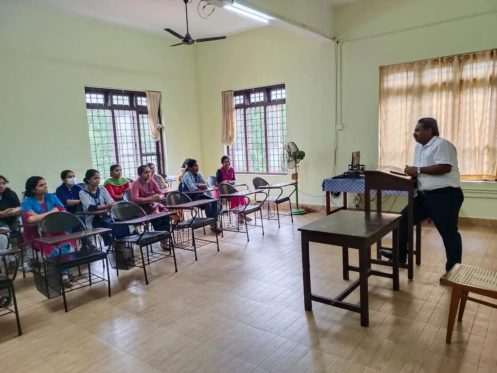 ALS IAS Karol Bagh Delhi | Best IAS Coaching in Delhi | Best UPSC Coaching in Delhi | Top IAS Coaching in Delhi India