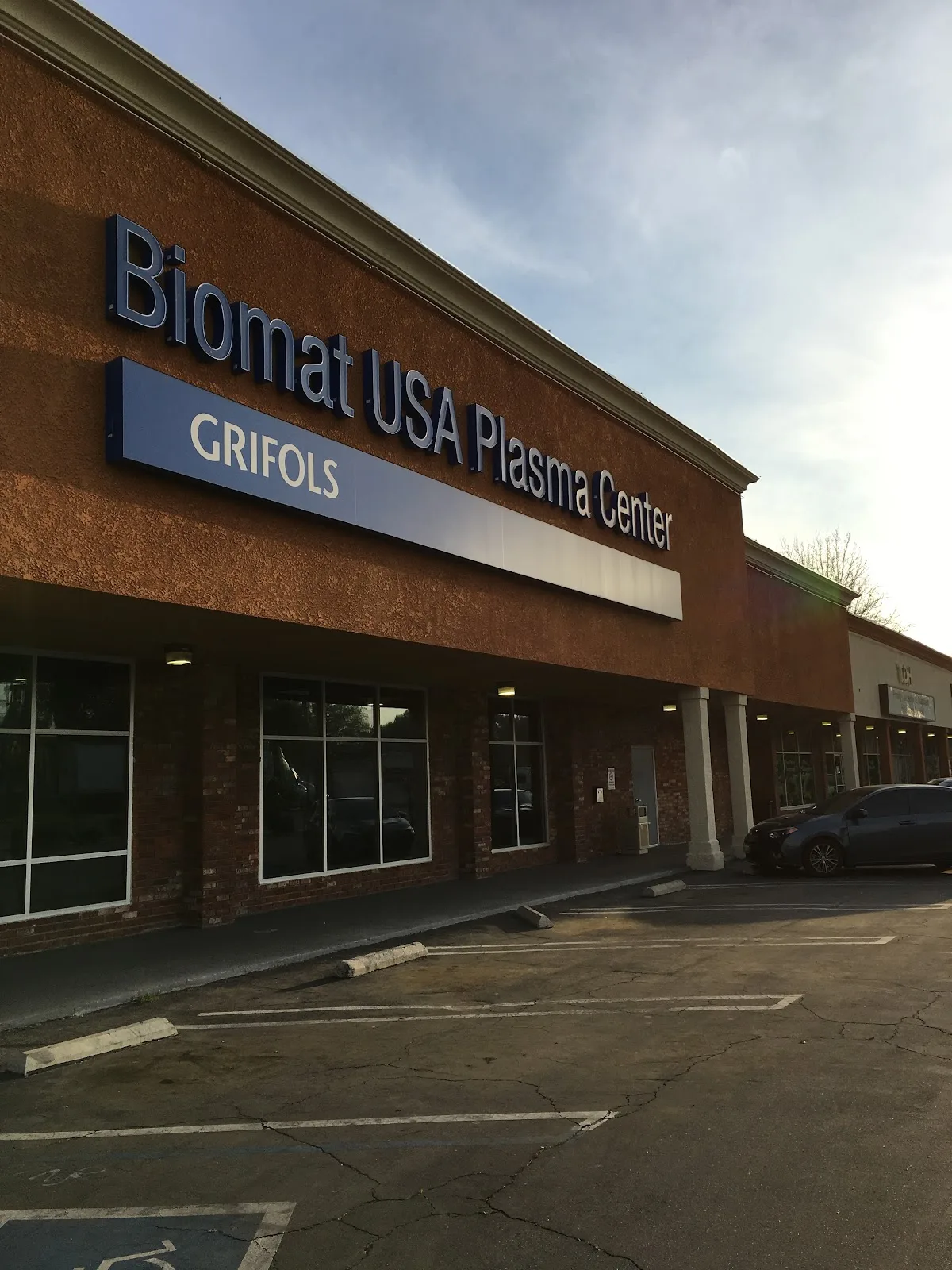 Grifols Biomat USA - Plasma Donation Center