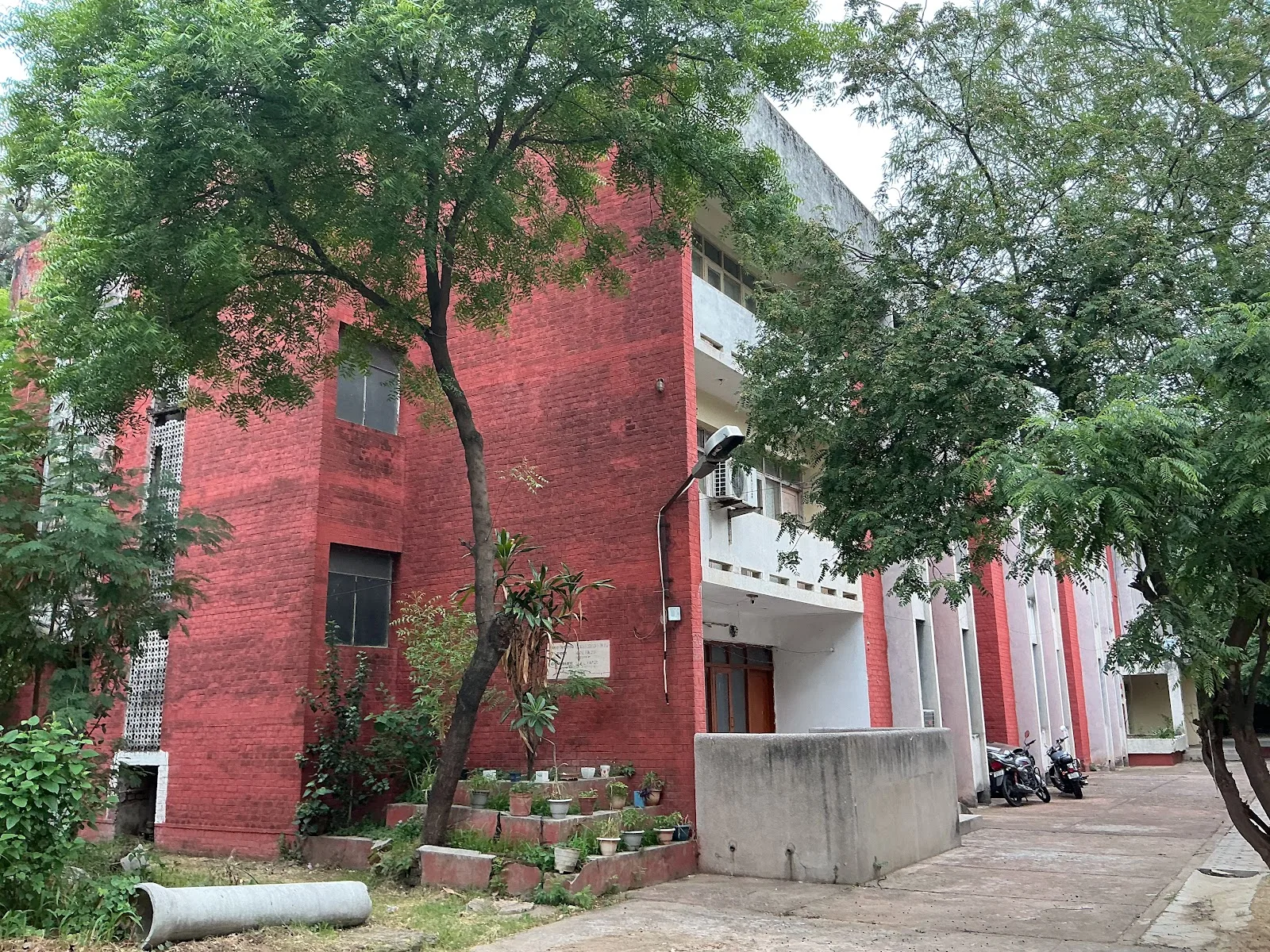 Multipurpose Training Center For The Deaf