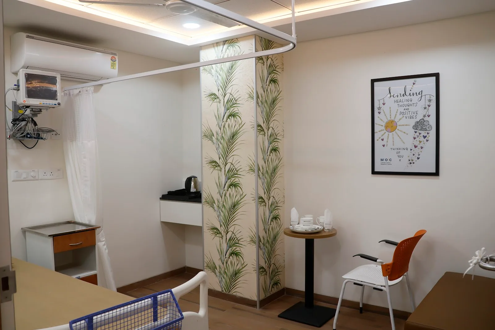 M | O | C Cancer Care & Research Center (MOC Lajpat Nagar)