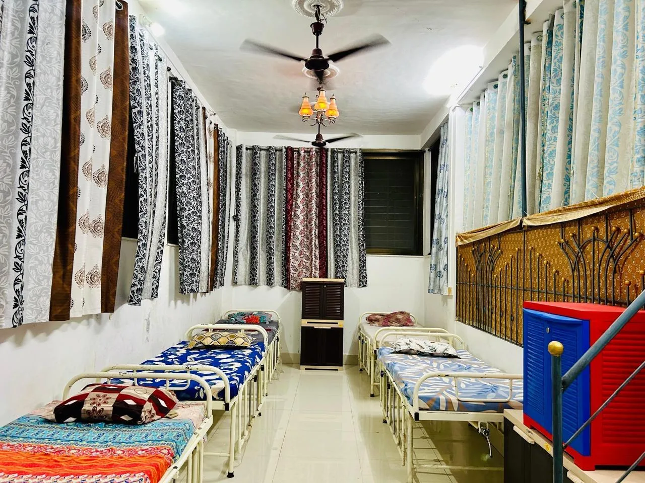 Sai Senior Citizens Caring Foundation : Best Old Age Home in Borivali | Old Age Home in Mumbai