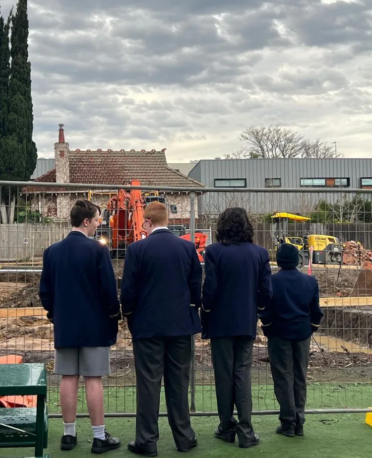 Rossbourne School