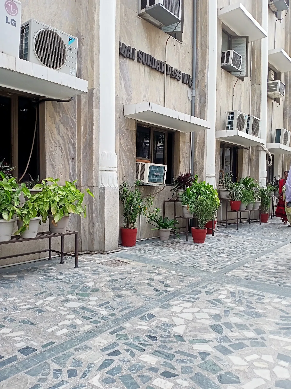 Mata Gujri Medical Centre