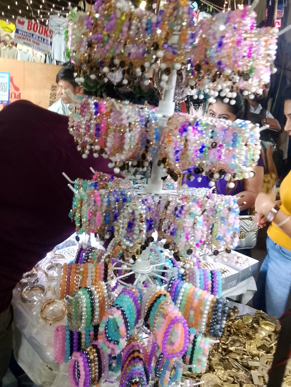 Janpath Market