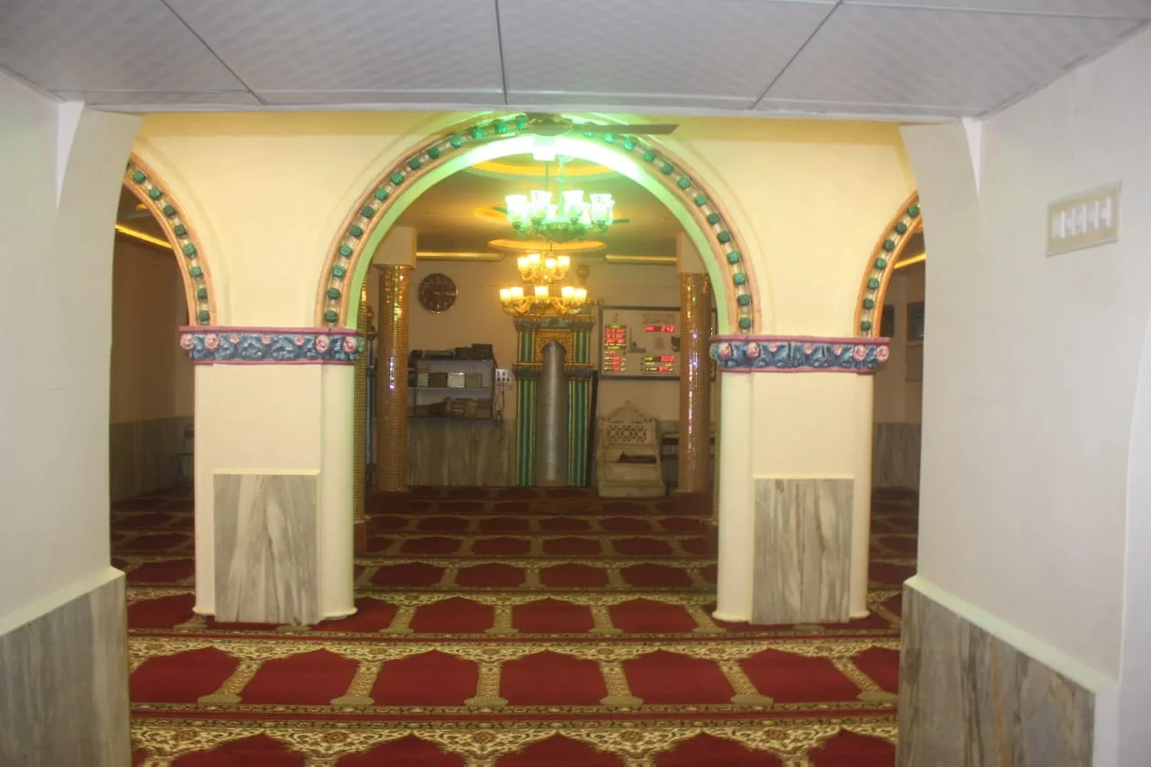 Sunni Muslim Yatimkhana