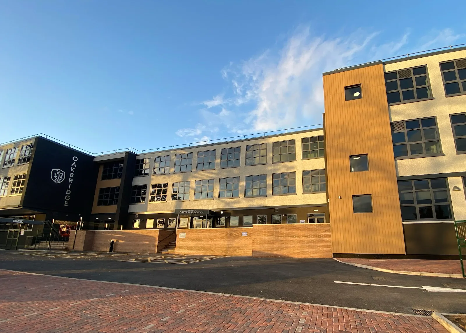 Oakbridge School