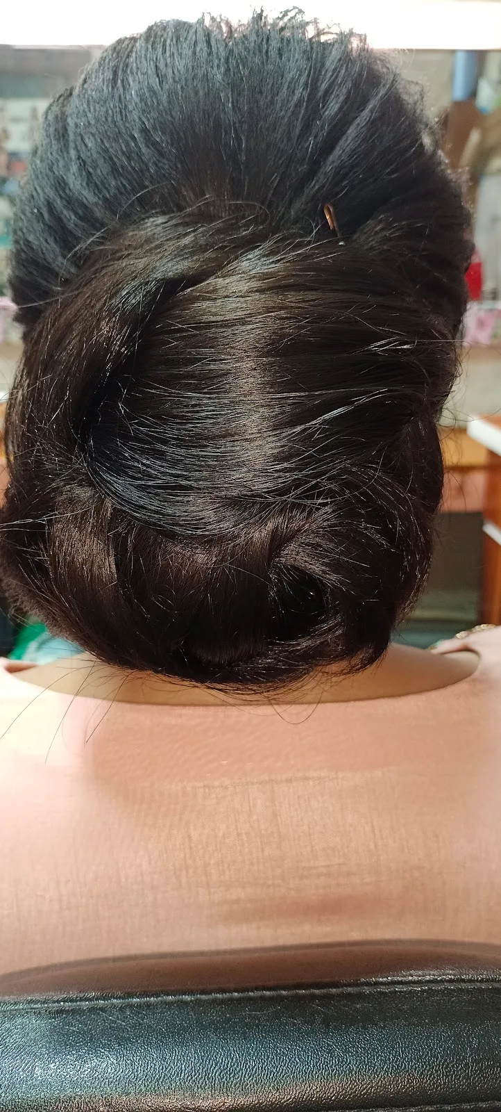 Mansi Beauty Academy and Institute